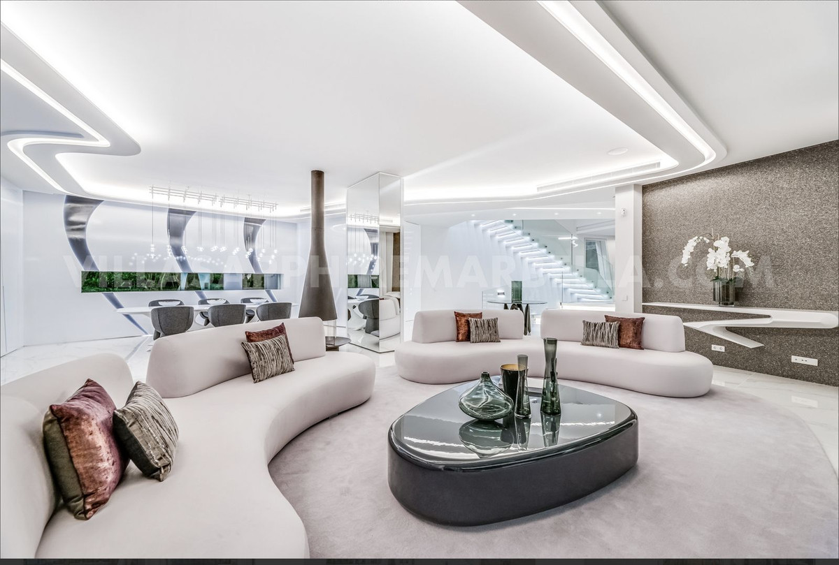 Vrijstaande Villa in Los Monteros-5