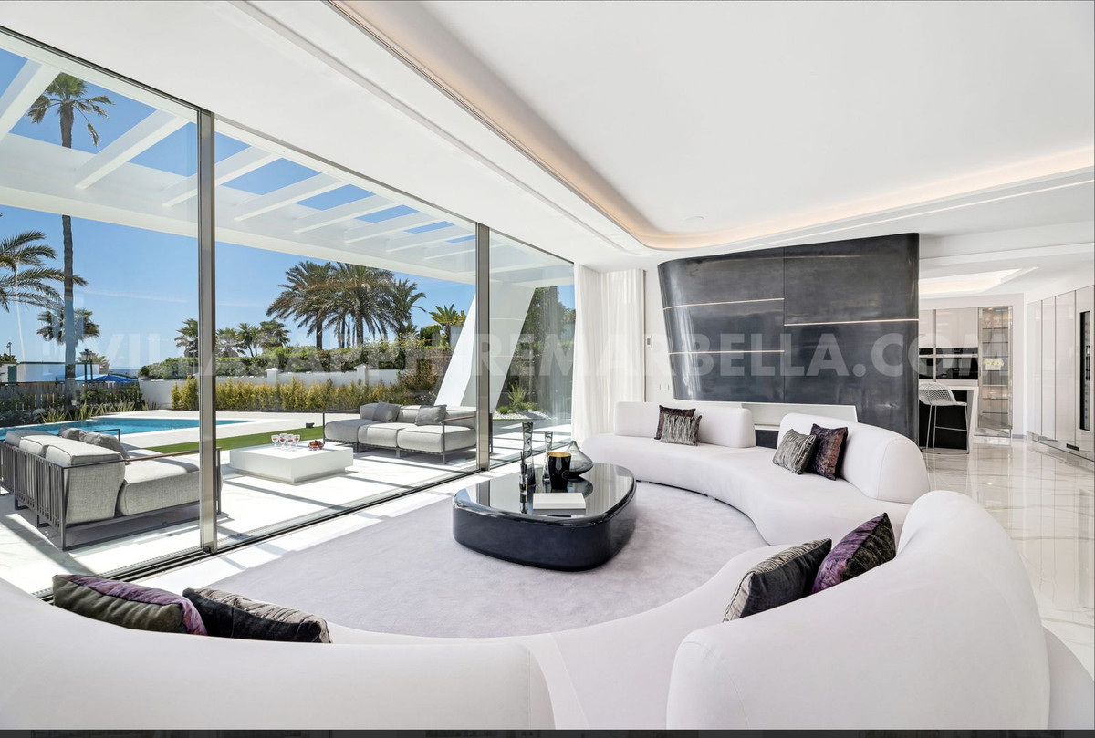 Vrijstaande Villa in Los Monteros-6