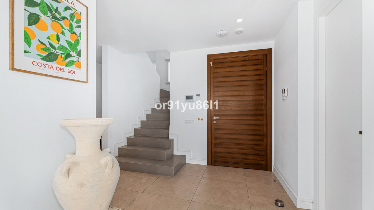 Vrijstaande Villa in Los Monteros-15