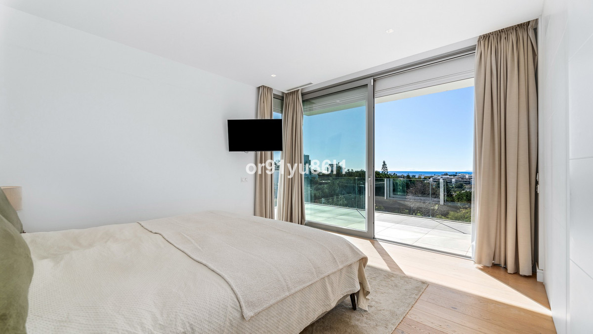 Vrijstaande Villa in Los Monteros-18