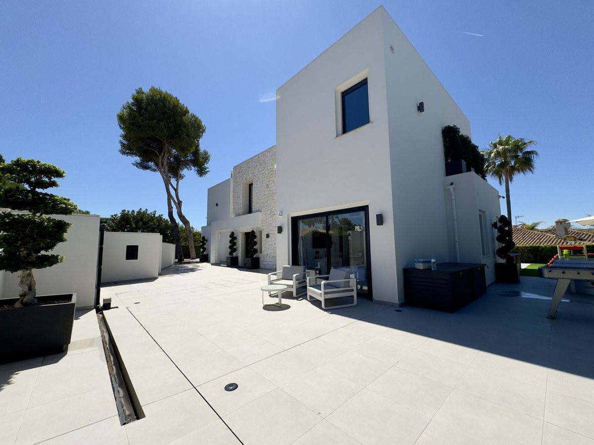 Property main view 32