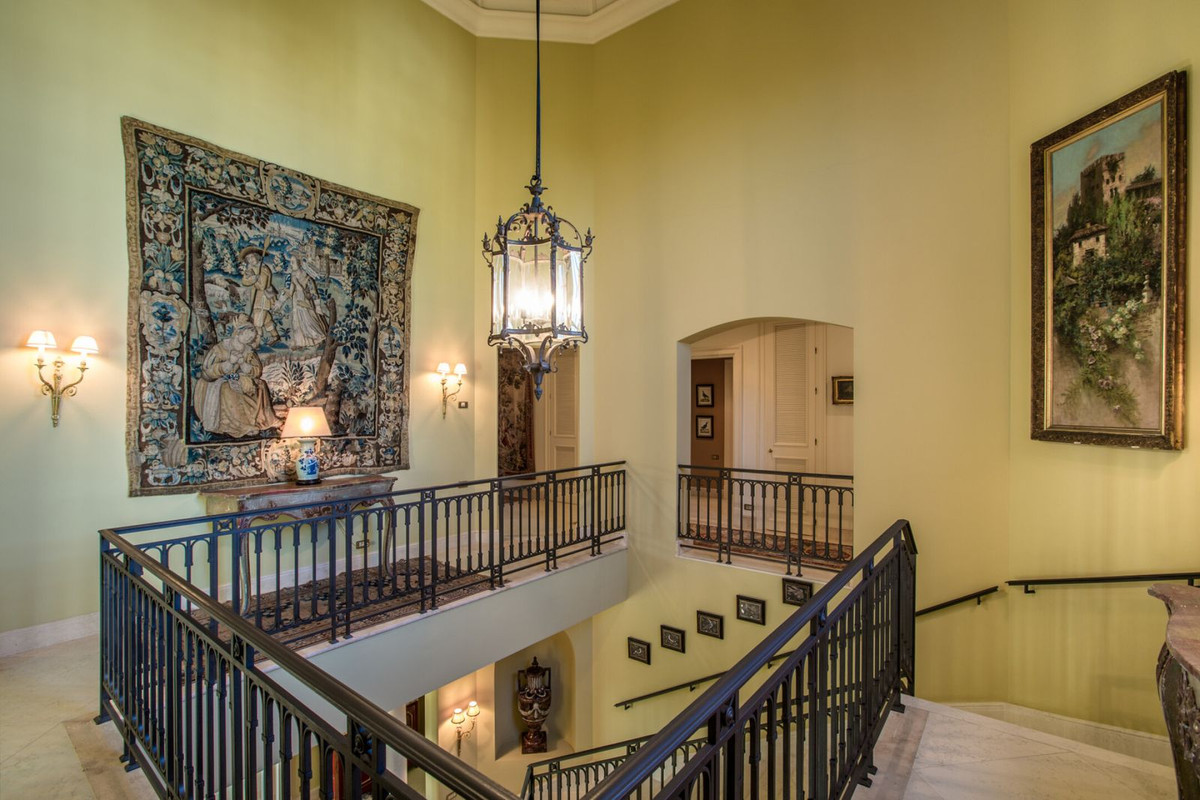Vrijstaande Villa in Los Monteros-17