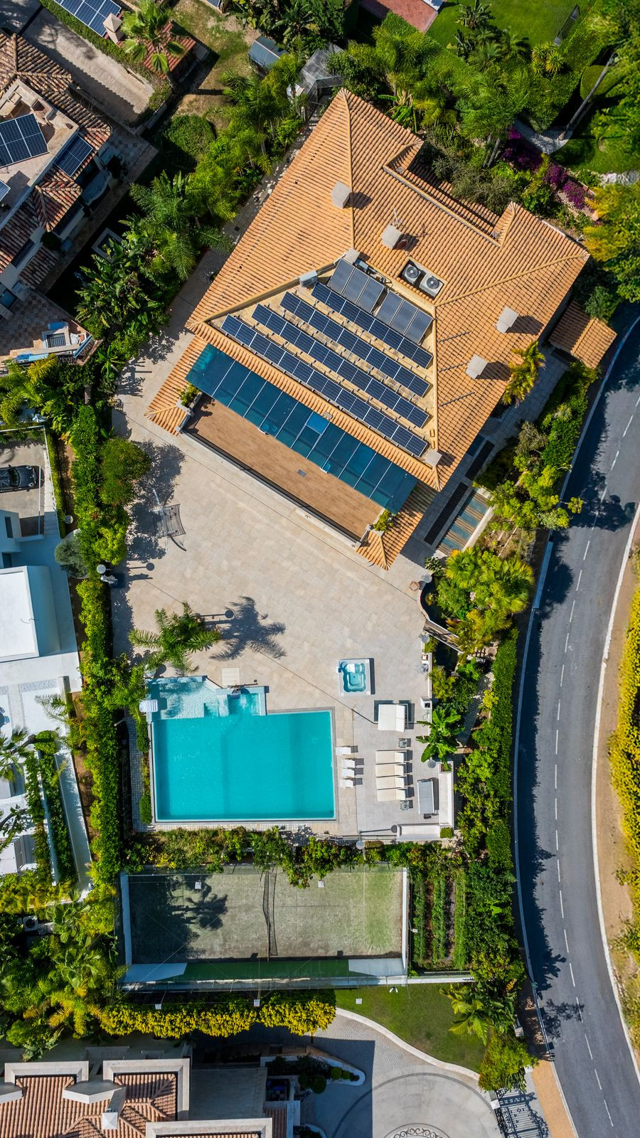 Huis te koop in Los Monteros | 8 slaapkamers H5105767