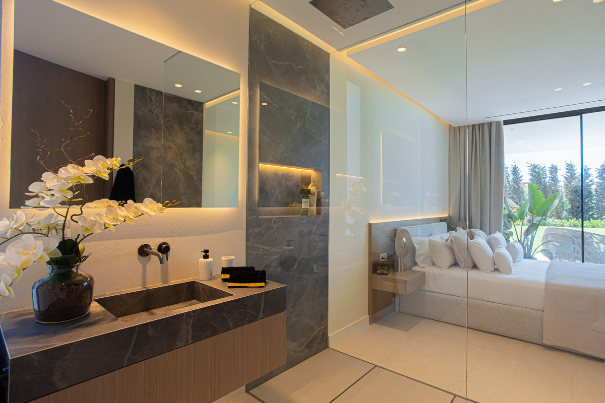 Huis te koop in Los Monteros | 6 slaapkamers H5256361