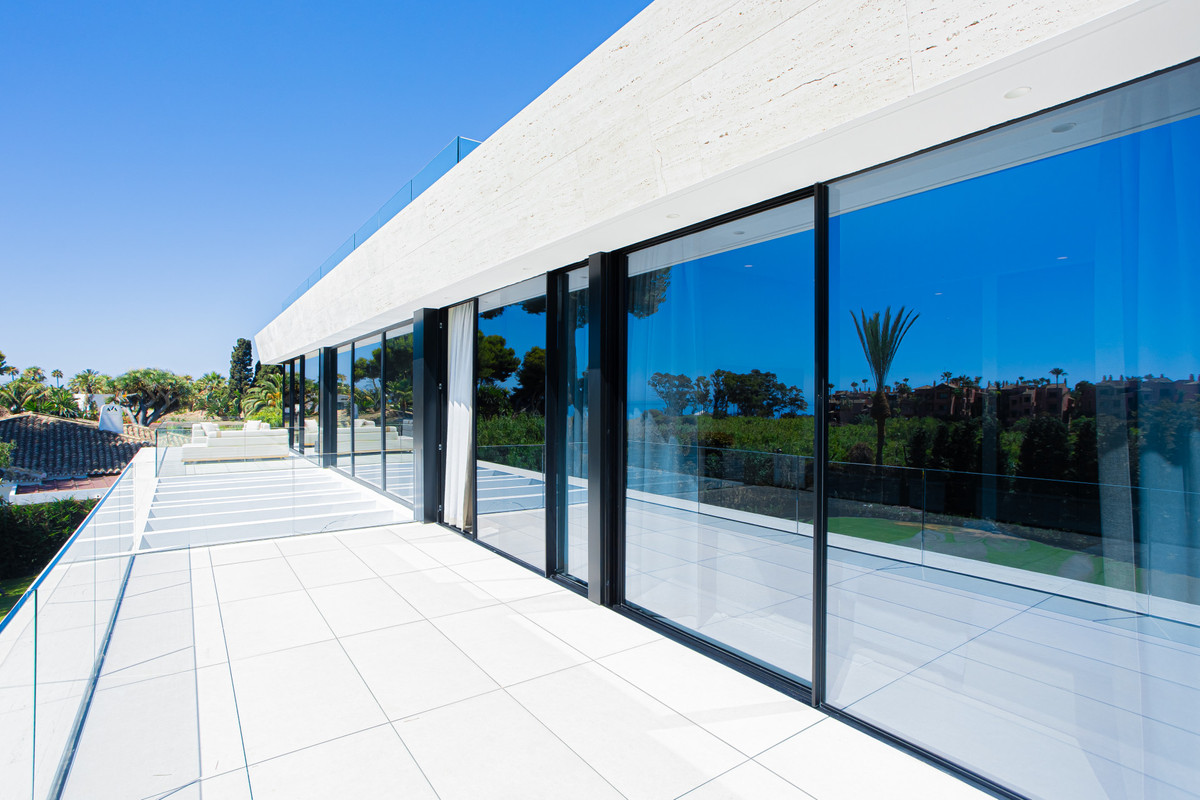 Huis te koop in Los Monteros | 6 slaapkamers H5256361