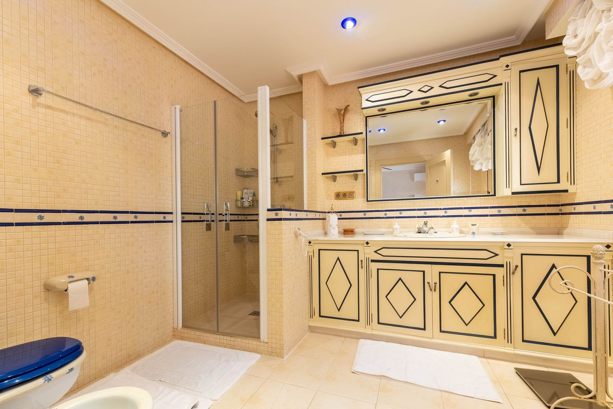 Property main view 44