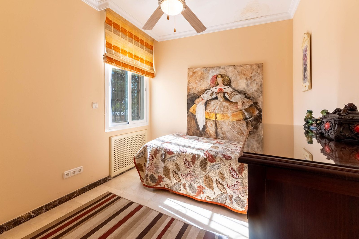 Property main view 64