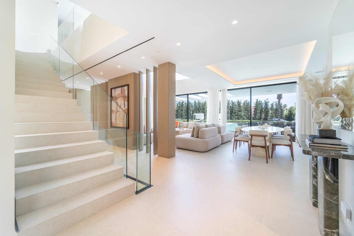 Property main view 33