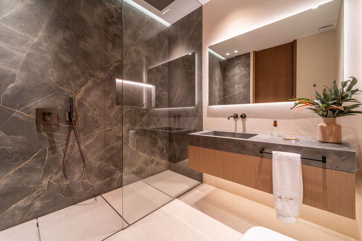 Property main view 48