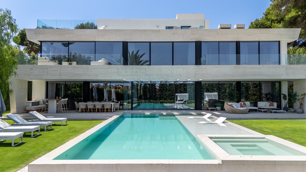 Property main view 54