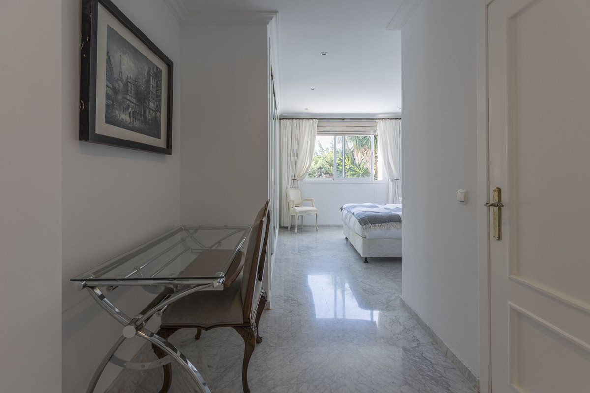 Property main view 40