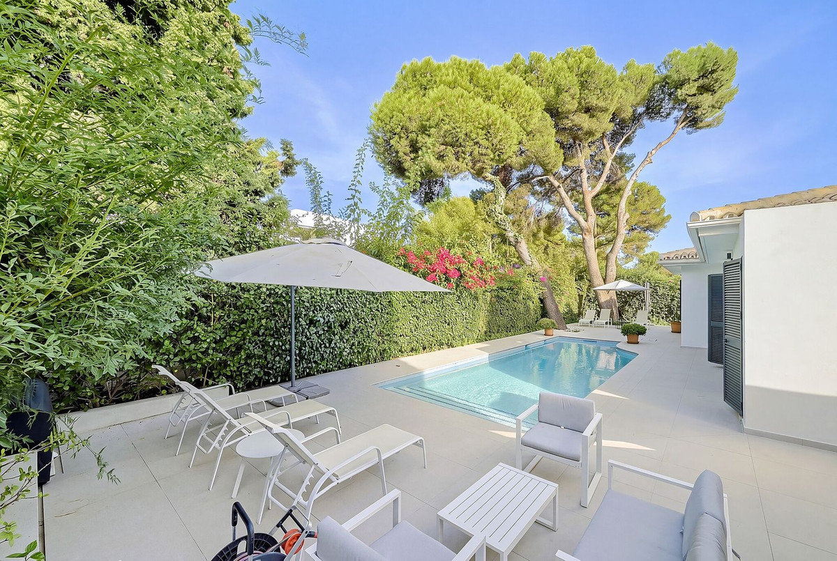 Property main view 36