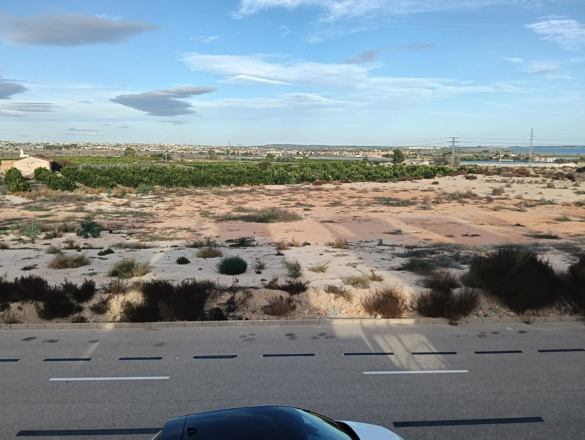 Property main view 40