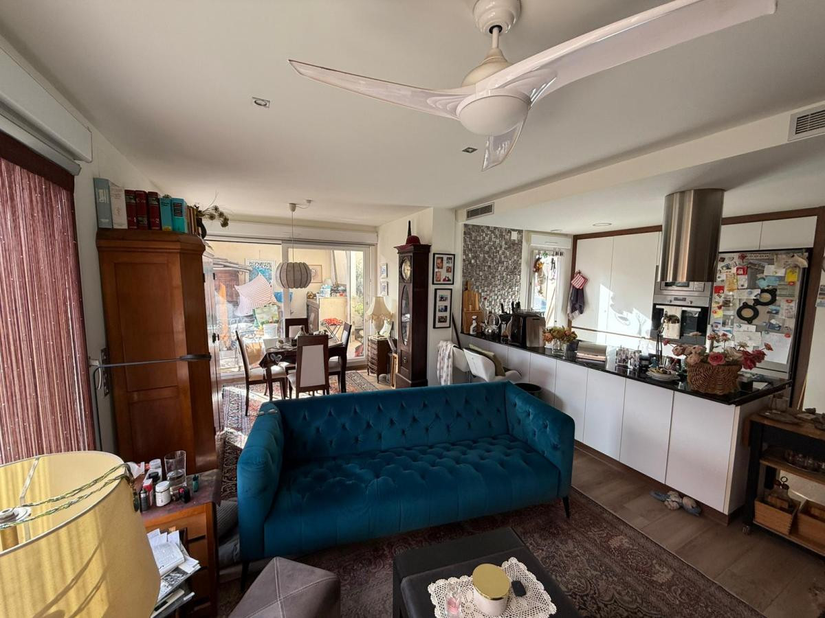 Property main view 33