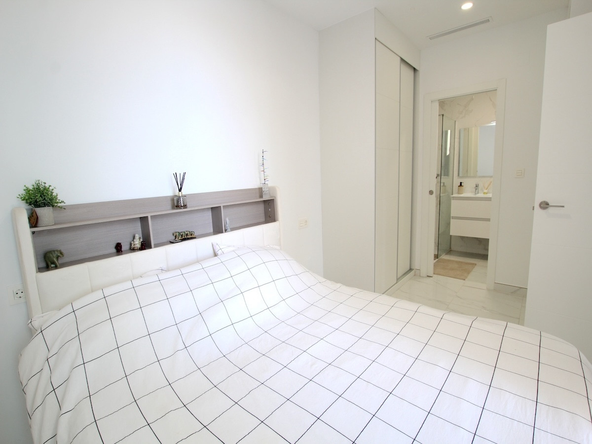 Huis te koop in Los Montesinos | 3 slaapkamers H5303191