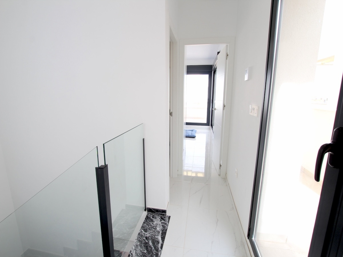 Huis te koop in Los Montesinos | 3 slaapkamers H5303191