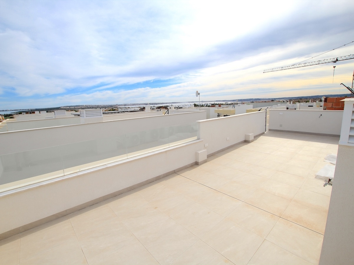 Huis te koop in Los Montesinos | 3 slaapkamers H5303191