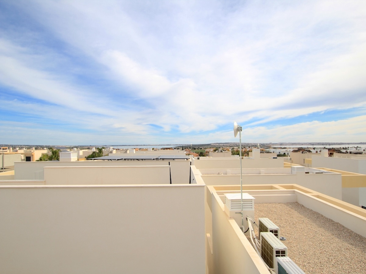 Huis te koop in Los Montesinos | 3 slaapkamers H5303191