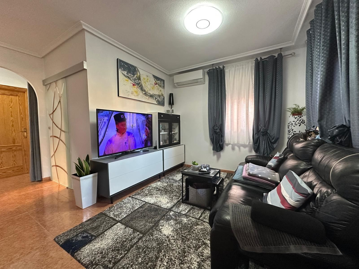 Huis te koop in Los Montesinos | 3 slaapkamers H5315458