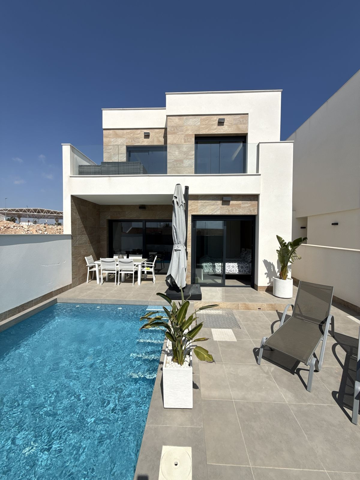 Property main view 12