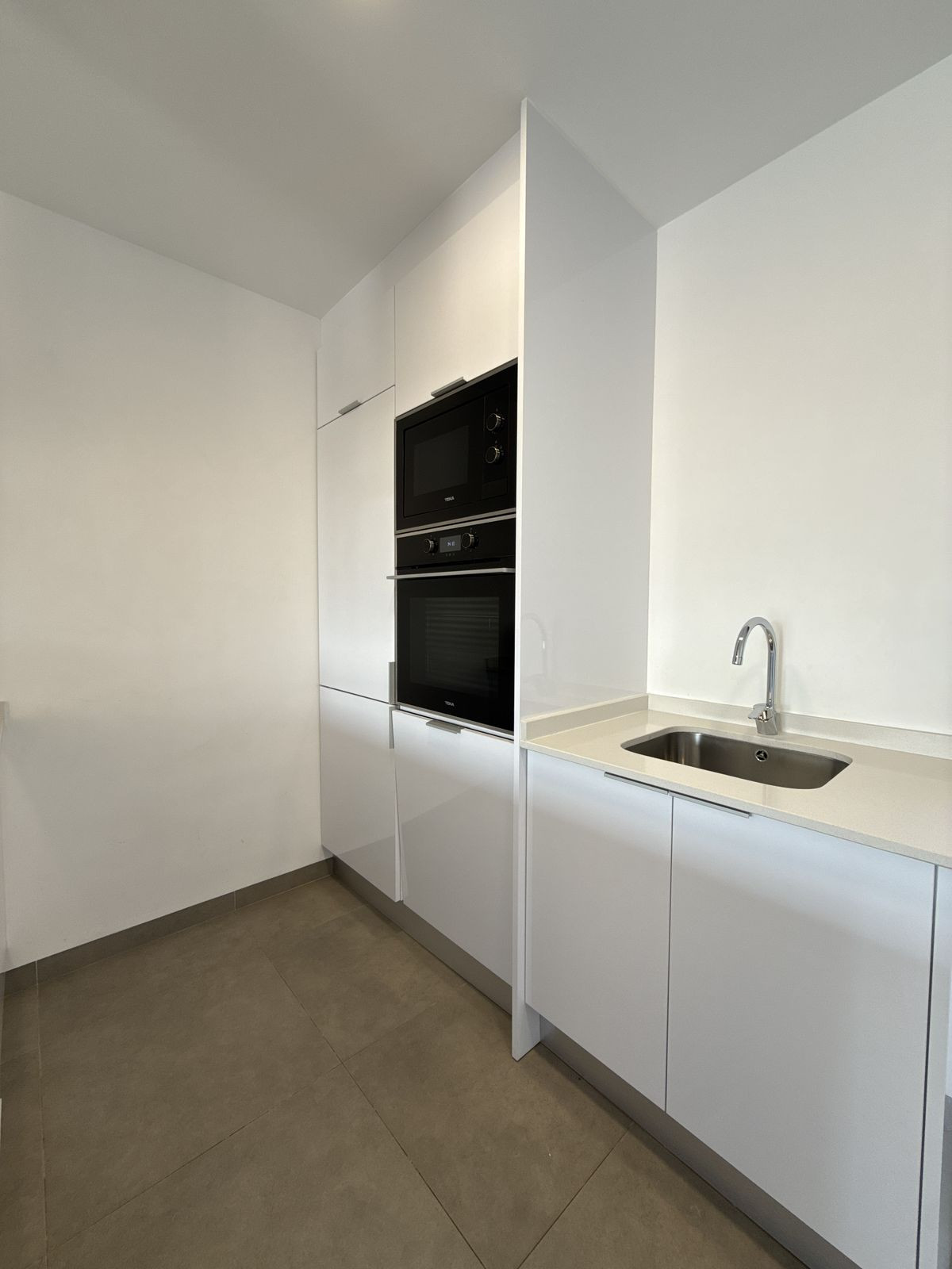 Property main view 30