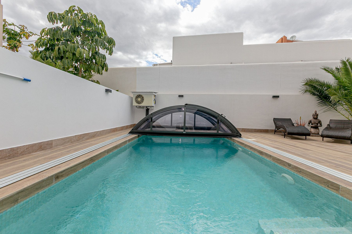 Huis te koop in Los Montesinos | 2 slaapkamers H5378398