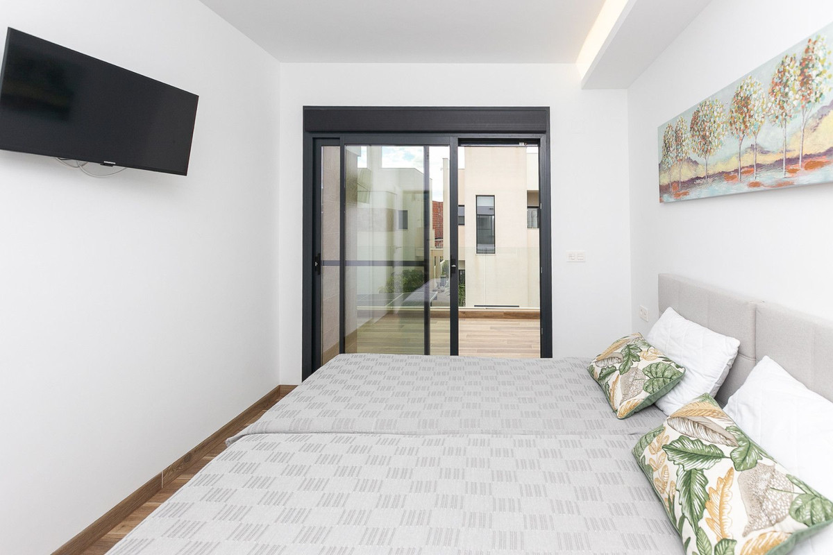 Huis te koop in Los Montesinos | 2 slaapkamers H5378398