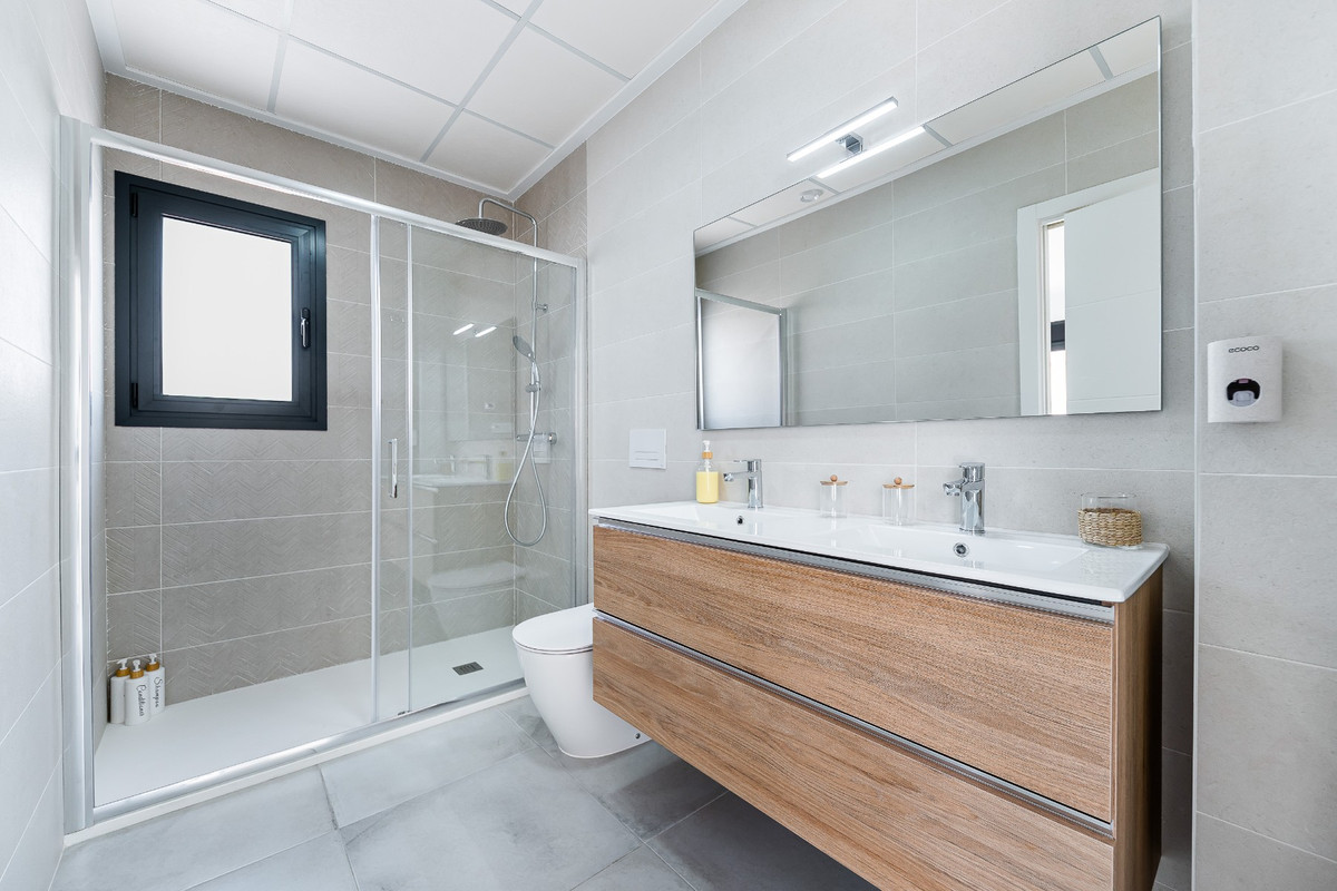 Huis te koop in Los Montesinos | 3 slaapkamers H5400874
