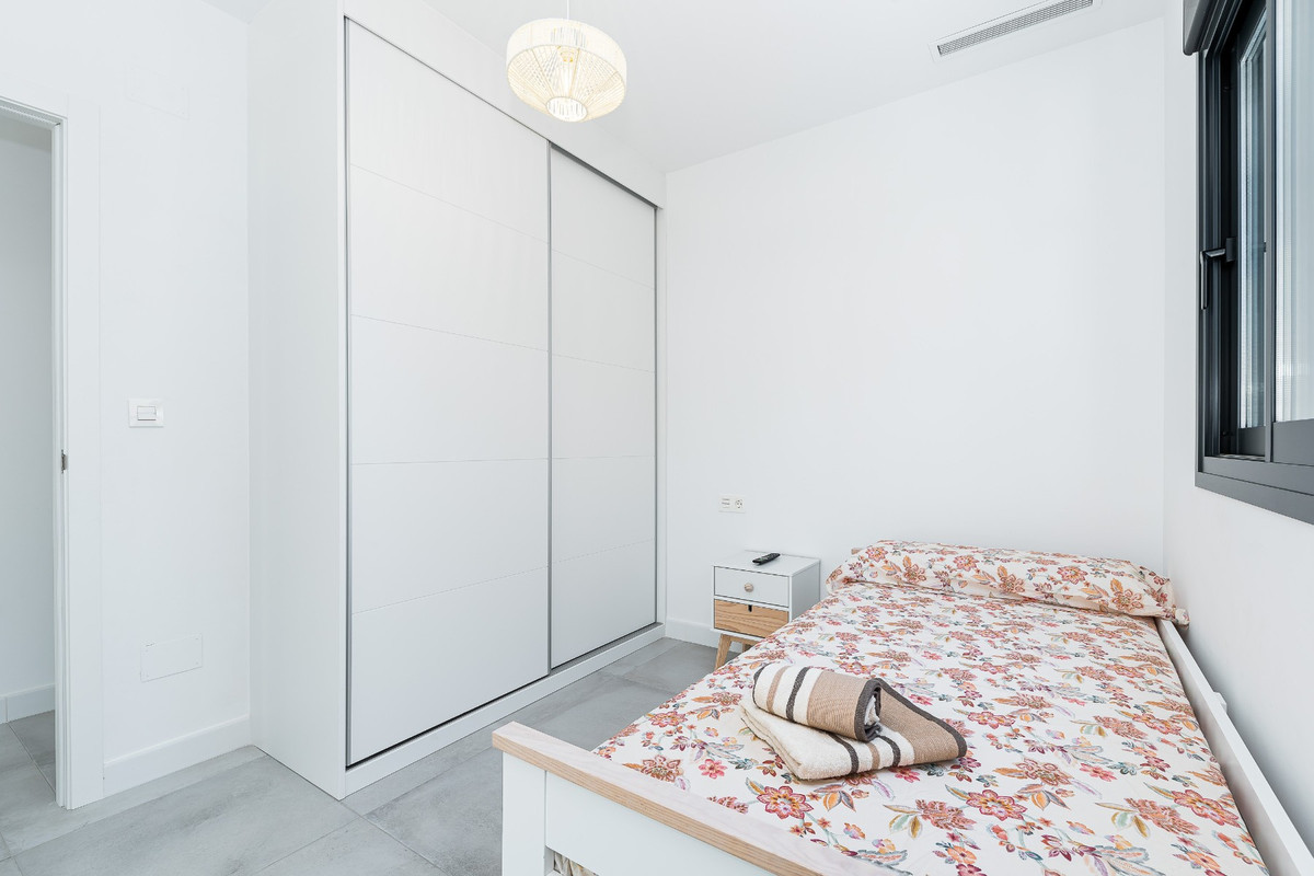 Huis te koop in Los Montesinos | 3 slaapkamers H5400874