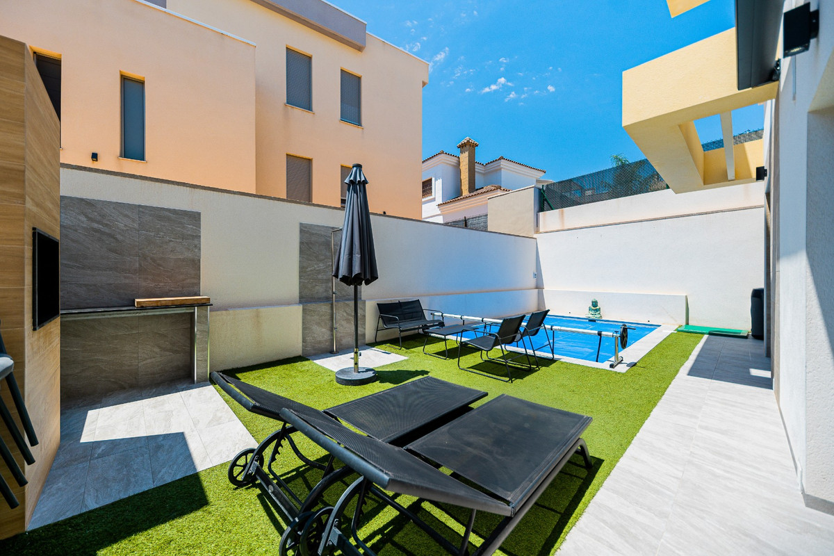 Huis te koop in Los Montesinos | 3 slaapkamers H5400874