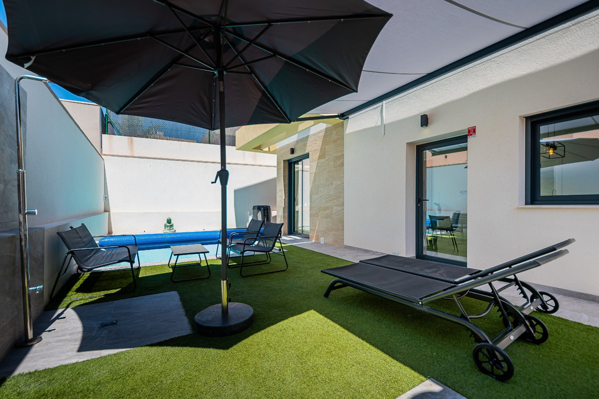 Huis te koop in Los Montesinos | 3 slaapkamers H5400874