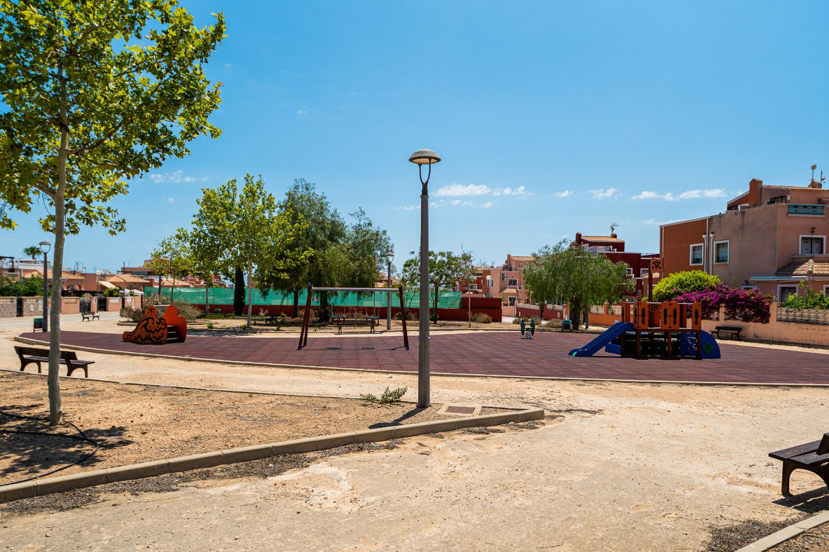 Huis te koop in Los Montesinos | 3 slaapkamers H5400874