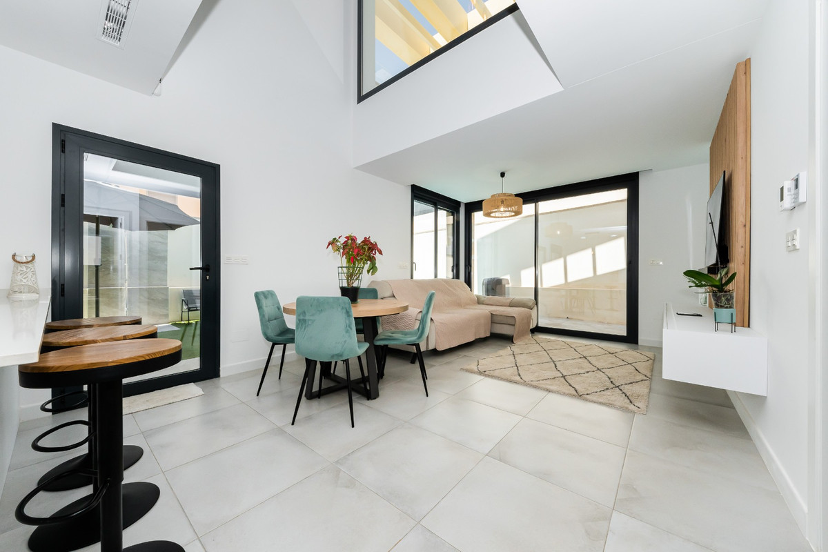 Huis te koop in Los Montesinos | 3 slaapkamers H5400874