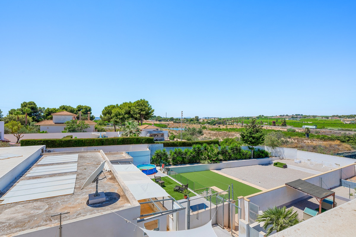 Property main view 42