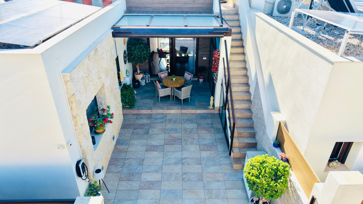 Huis te koop in Los Montesinos | 3 slaapkamers H5497093