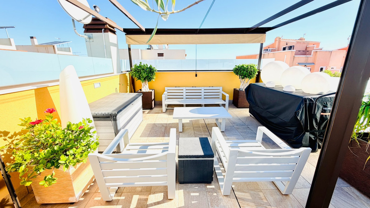 Huis te koop in Los Montesinos | 3 slaapkamers H5497093