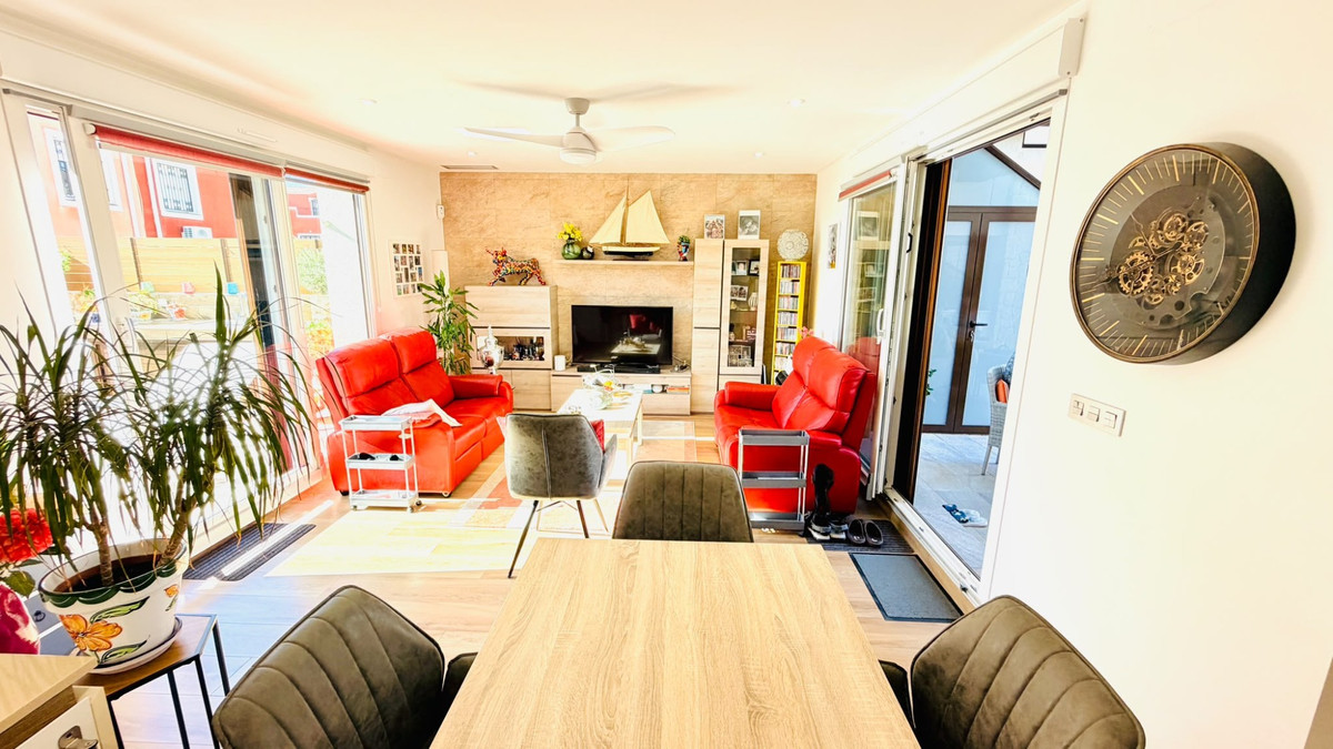 Huis te koop in Los Montesinos | 3 slaapkamers H5497093