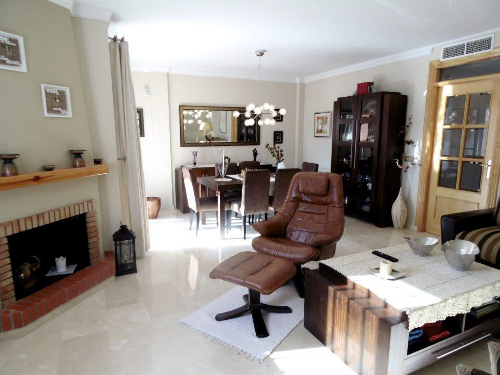 Geschakelde Woning in Los Pacos-10