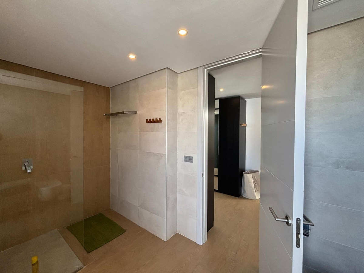 Huis te koop in Los Pacos | 4 slaapkamers H5153542
