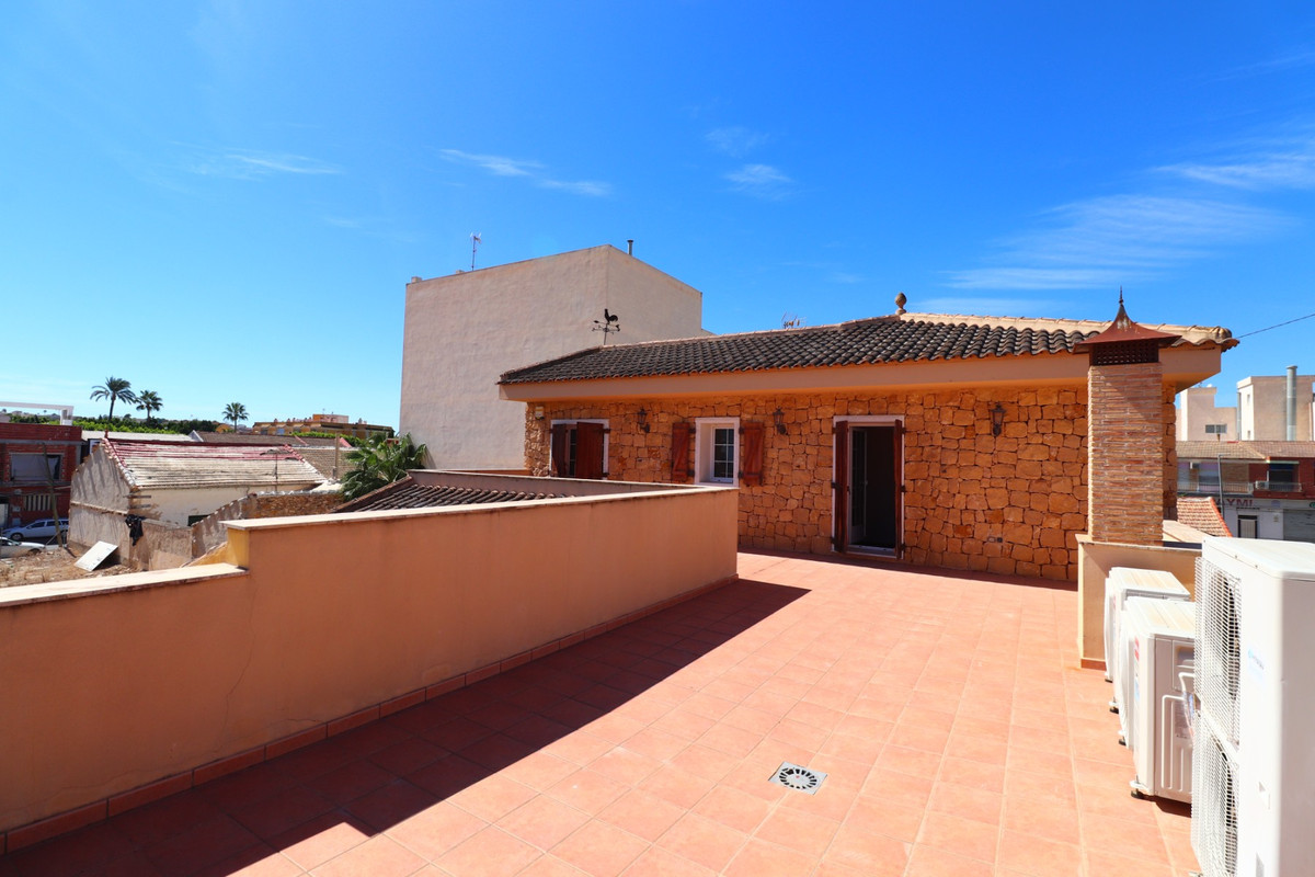 Property main view 40