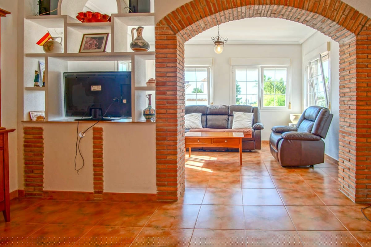 Huis te koop in Los Pinos | 5 slaapkamers H5114806
