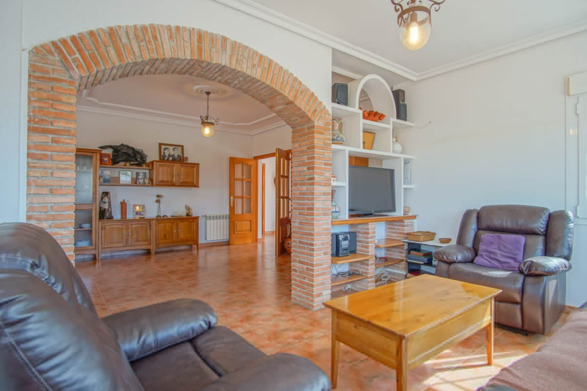 Huis te koop in Los Pinos | 5 slaapkamers H5114806