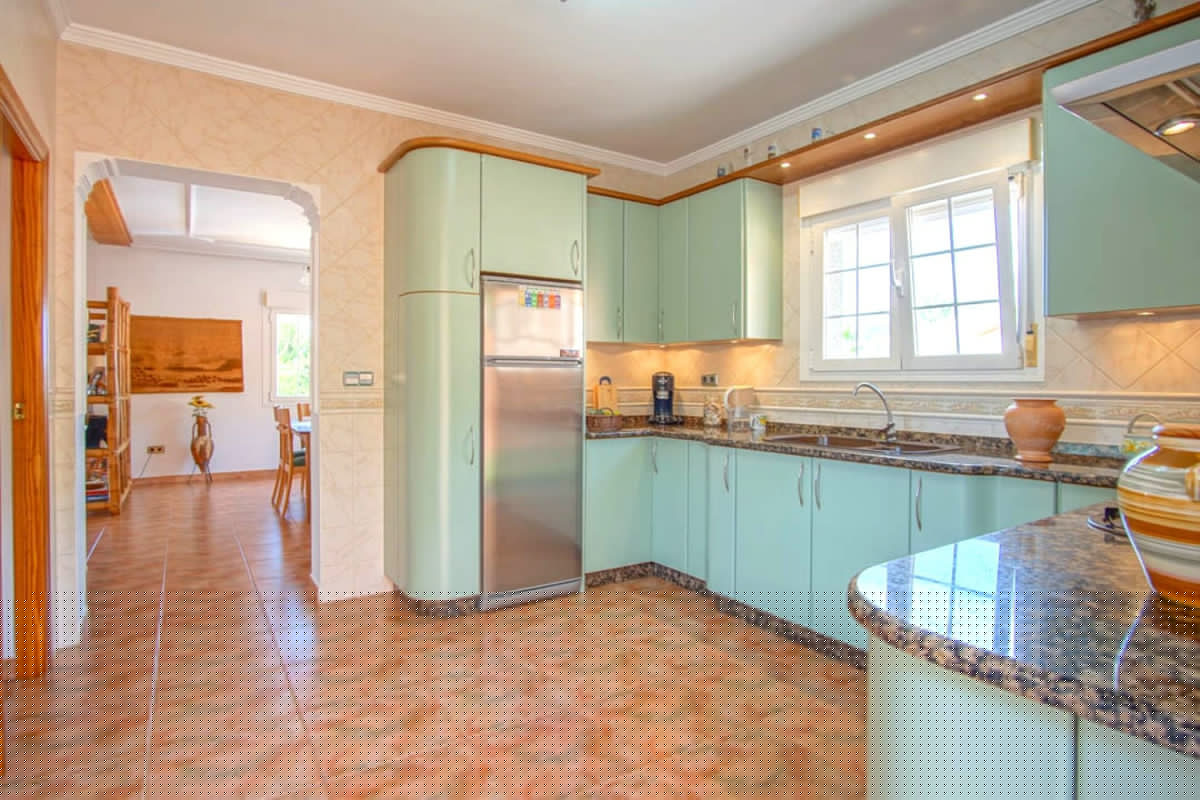 Huis te koop in Los Pinos | 5 slaapkamers H5114806