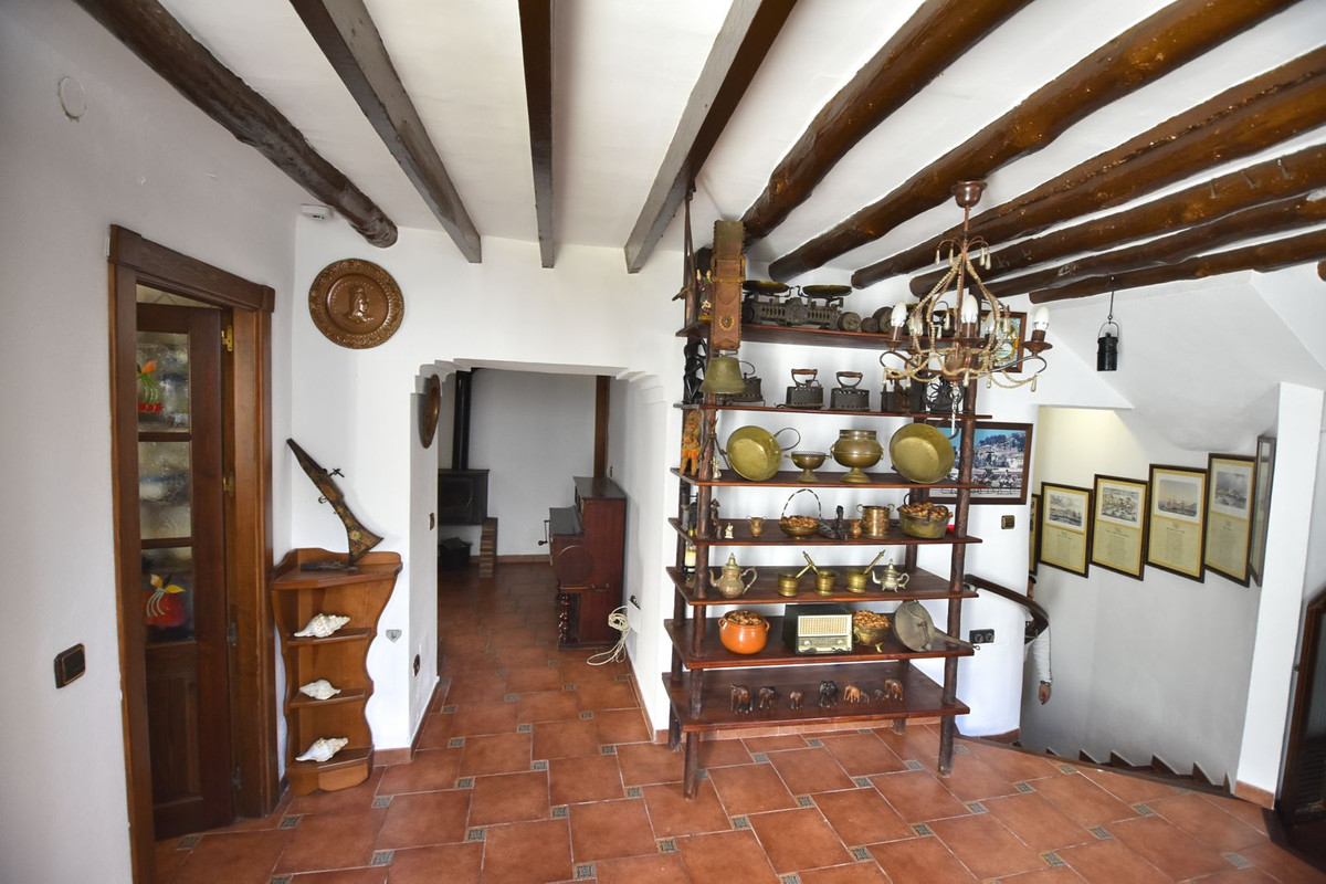 Semi-Vrijstaande Villa in Macharaviaya-20