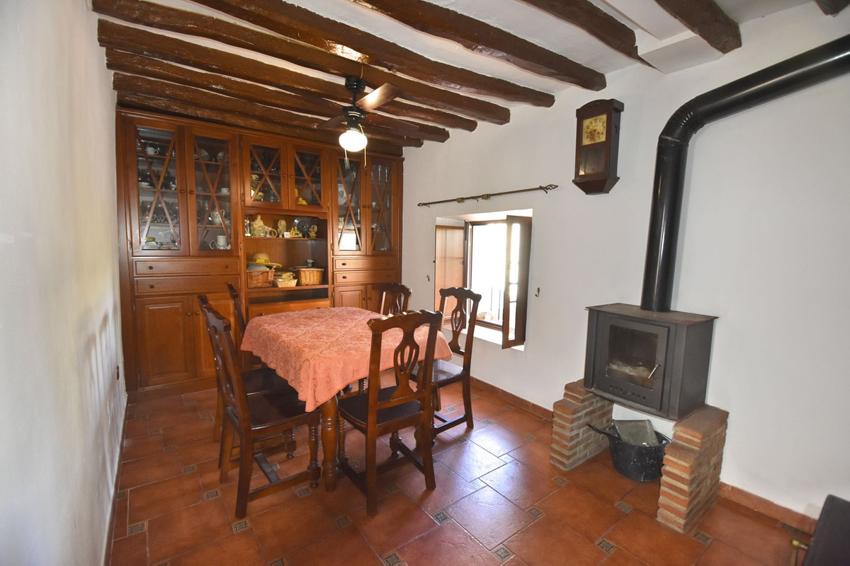 Semi-Vrijstaande Villa in Macharaviaya-5