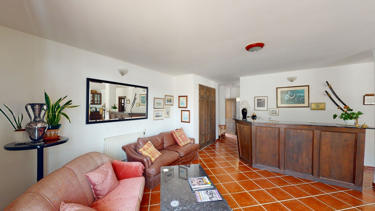 Huis te koop in Macharaviaya | 7 slaapkamers H5123257