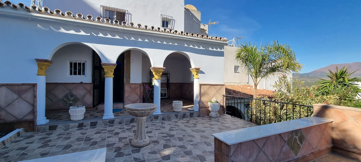 Huis te koop in Manilva | 3 slaapkamers H4958047