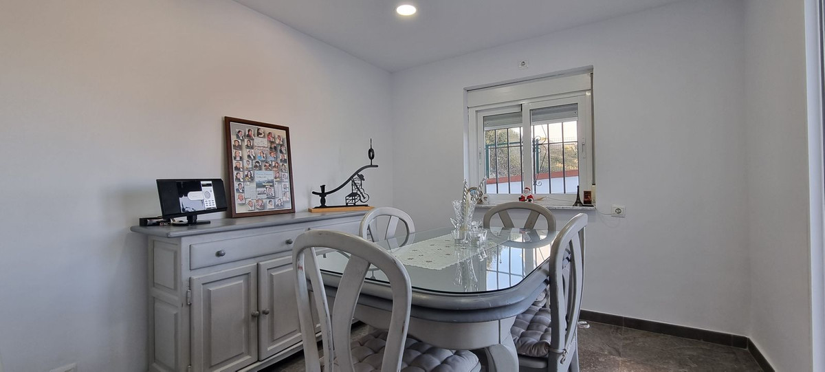 Huis te koop in Manilva | 3 slaapkamers H4958047