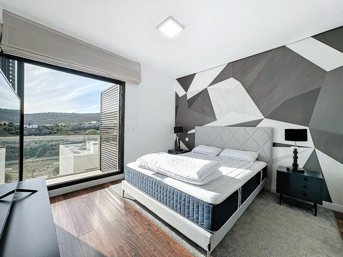 Huis te koop in Manilva | 4 slaapkamers H5027182