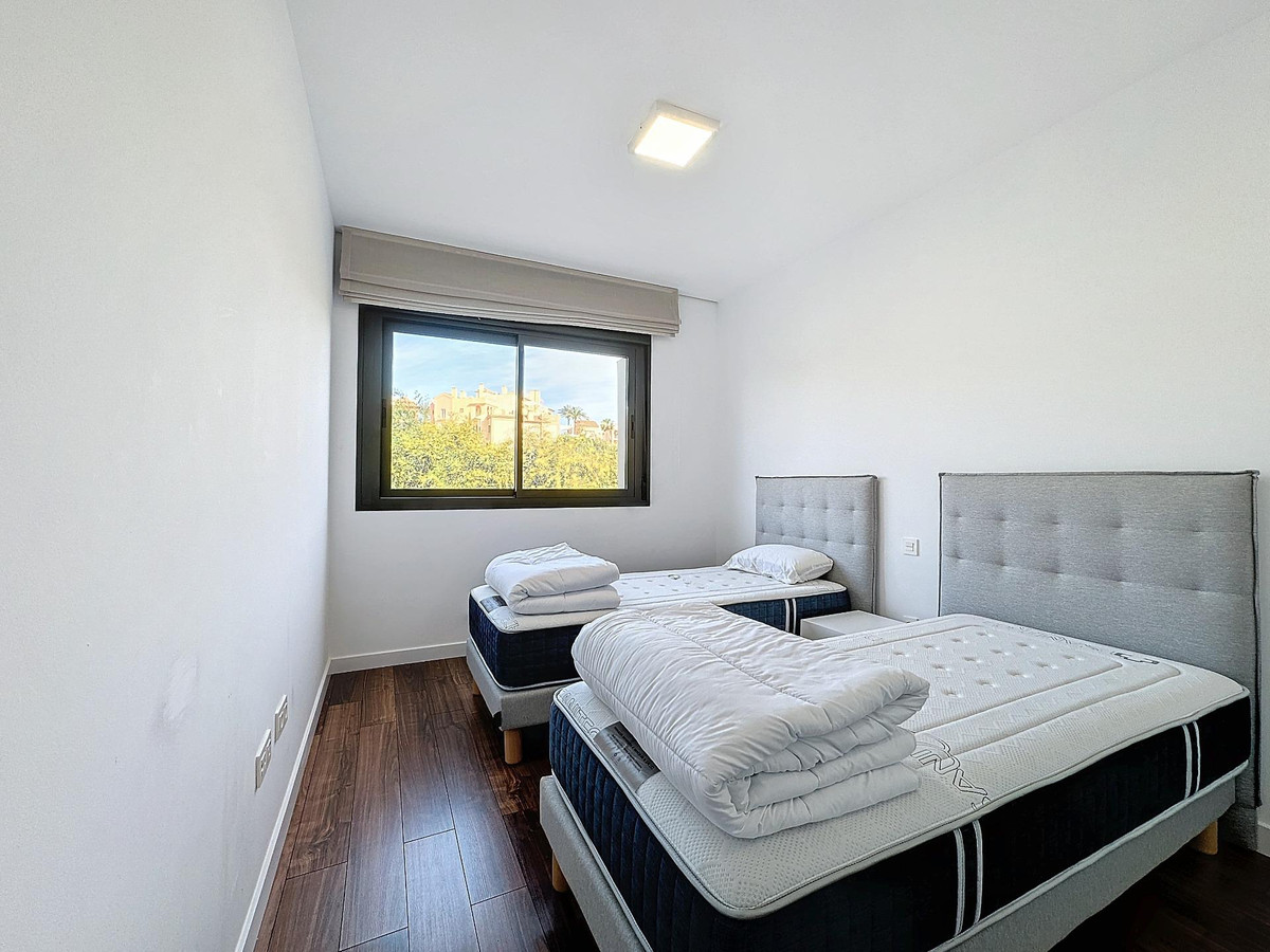 Huis te koop in Manilva | 4 slaapkamers H5027182